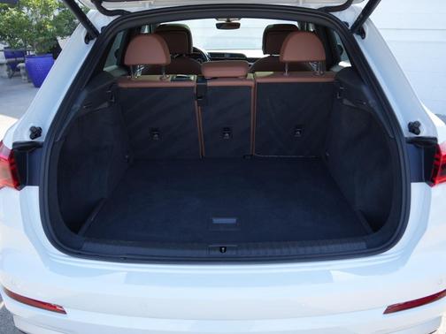 2021 Audi Q3 40 Premium