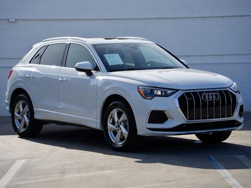 2021 Audi Q3 40 Premium