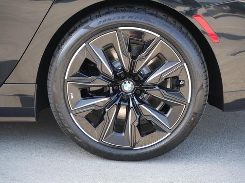 2026 BMW i7 eDrive50