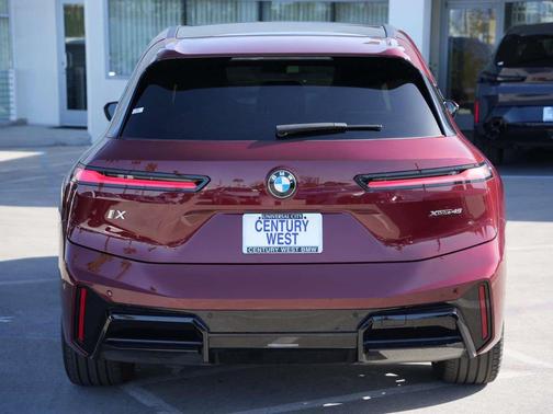 2026 BMW iX xDrive45