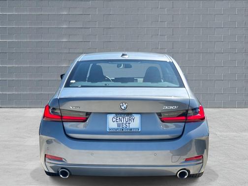 2024 BMW 330 i xDrive