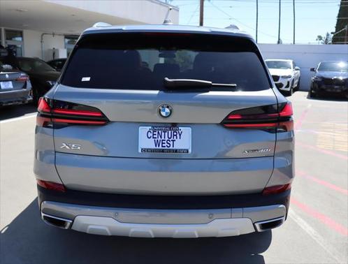 2025 BMW X5 xDrive40i