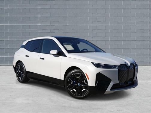 2022 BMW iX xDrive50