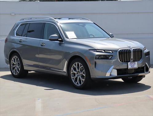 2025 BMW X7 xDrive40i
