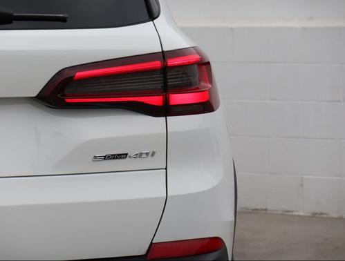 2021 BMW X5 sDrive40i