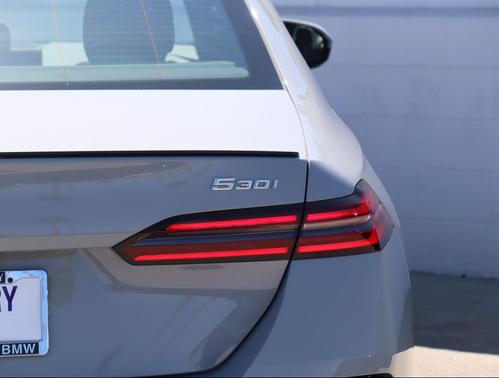 2026 BMW 530 i