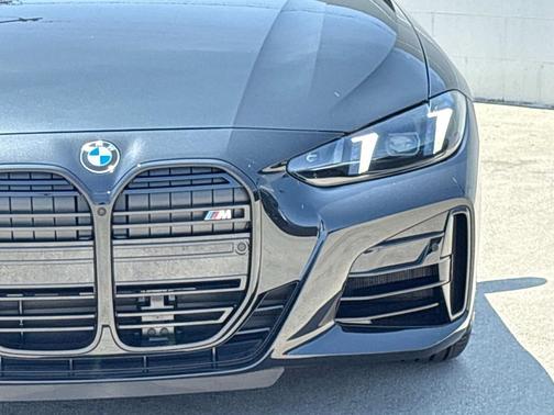 2026 BMW M440 i