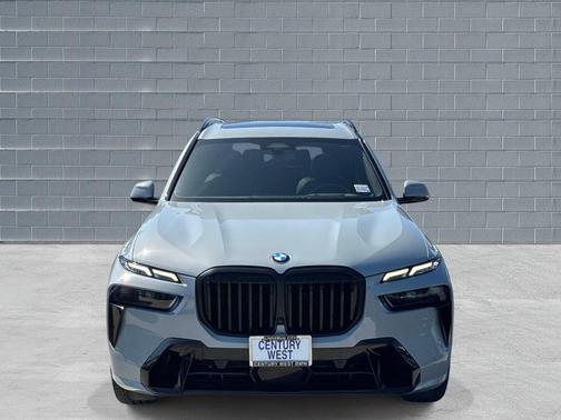Brooklyn Grey Metallic 2024 BMW X7 xDrive40i
