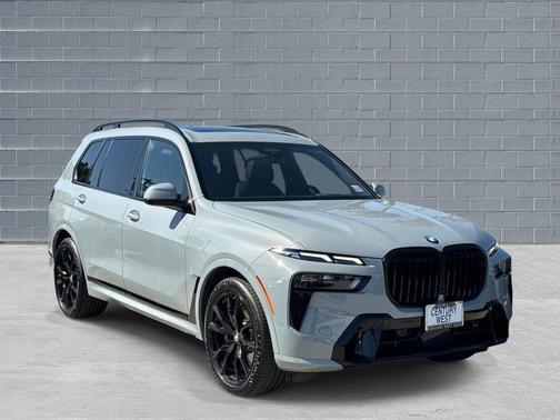Brooklyn Grey Metallic 2024 BMW X7 xDrive40i