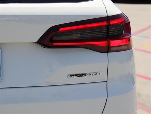 2021 BMW X5 sDrive40i