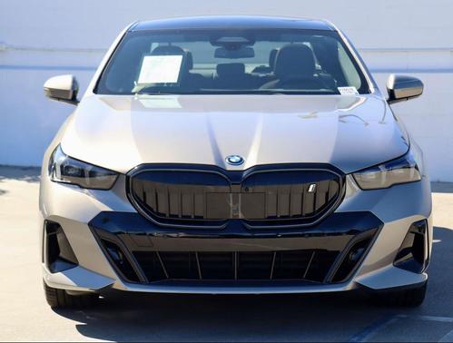 2025 BMW i5 xDrive40