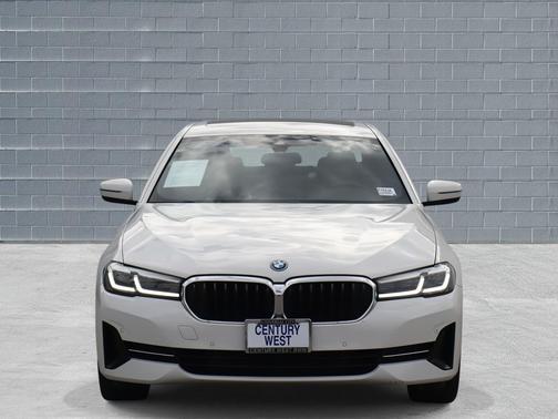 2023 BMW 530e Base