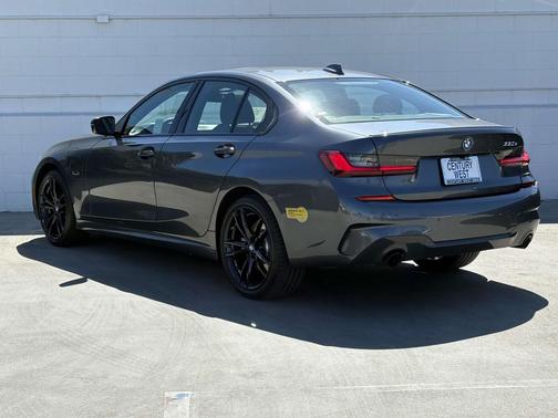 2022 BMW 330e Base