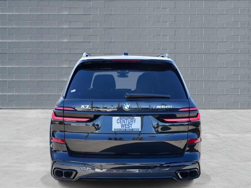 2026 BMW X7 M60i