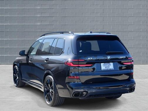 2026 BMW X7 M60i