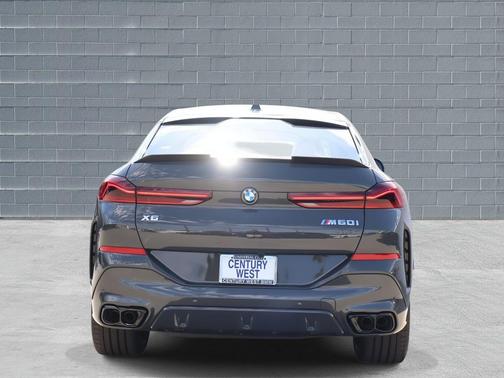 2026 BMW X6 M60i