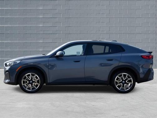 2025 BMW X2 xDrive28i