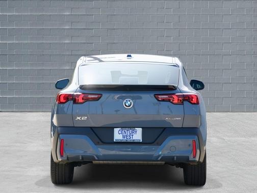 2025 BMW X2 xDrive28i