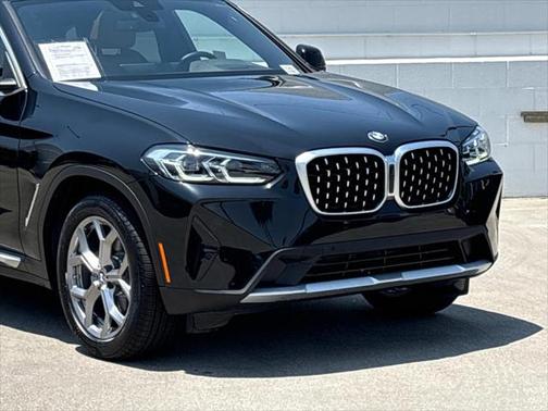 2024 BMW X4 xDrive30i