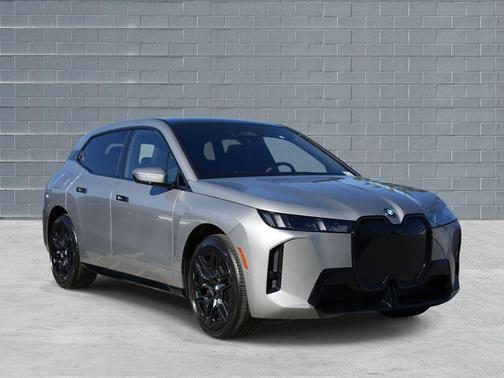 2026 BMW iX xDrive45