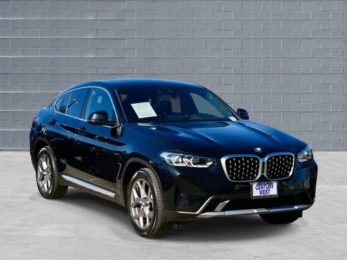 2023 BMW X4 xDrive30i