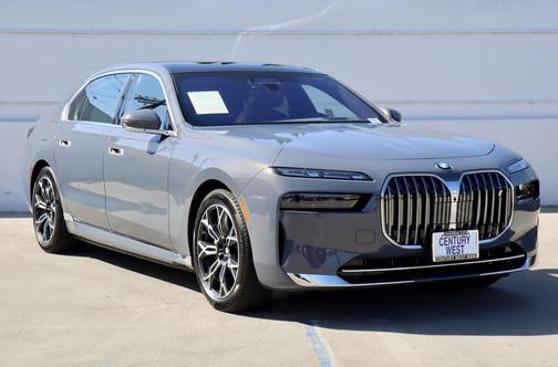 2025 BMW i7 xDrive60