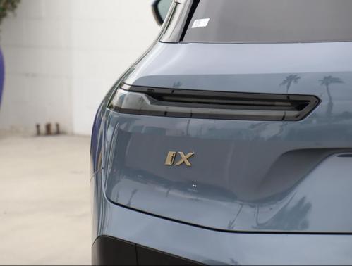 2023 BMW iX xDrive50