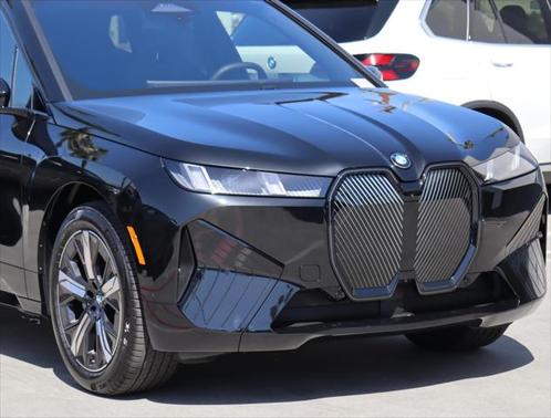 2026 BMW iX xDrive45