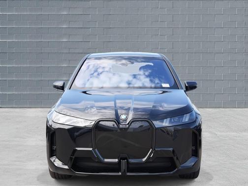 2026 BMW iX xDrive45