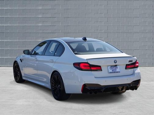 2023 BMW M5 Base