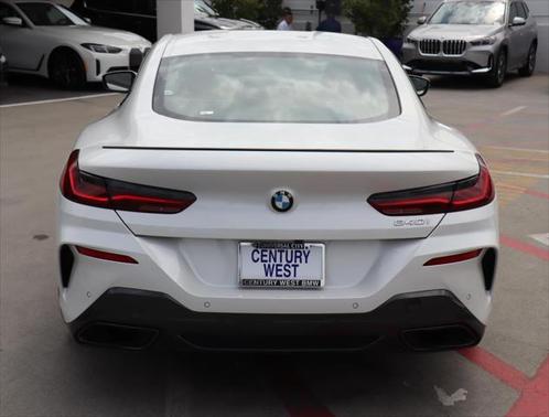 2025 BMW 840 i