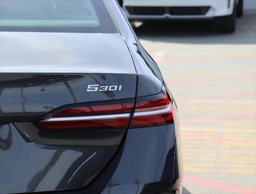 2025 BMW 530 i