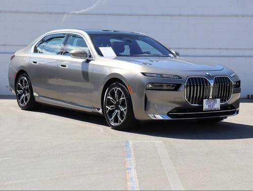 2025 BMW i7 xDrive60