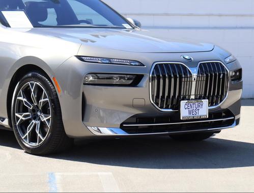 2025 BMW i7 xDrive60
