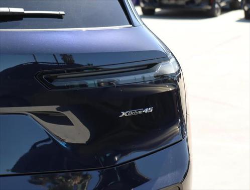 2026 BMW iX xDrive45