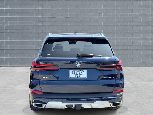 Tanzanite Blue II Metallic 2026 BMW X5 PHEV xDrive50e