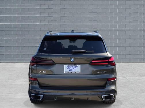 2025 BMW X5 xDrive40i