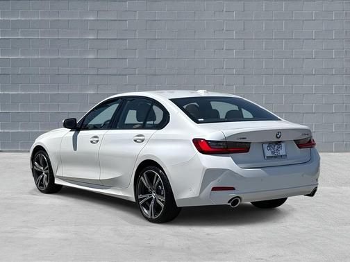 2023 BMW 330 xDrive