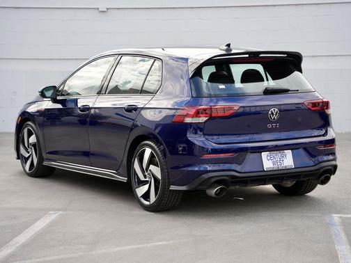 2022 Volkswagen Golf GTI 2.0T S DSG