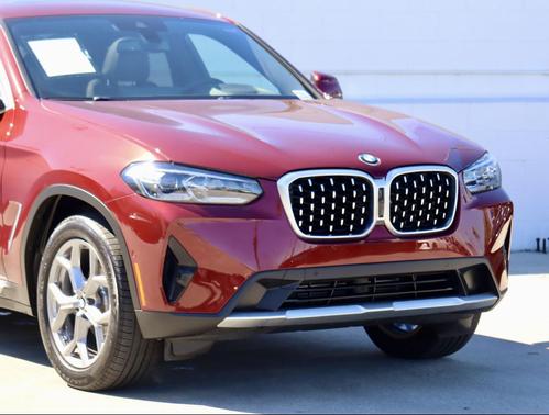2025 BMW X4 xDrive30i