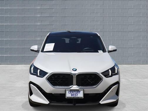 2025 BMW X2 xDrive28i