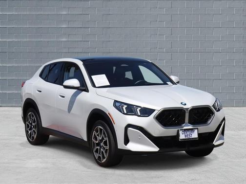 2025 BMW X2 xDrive28i