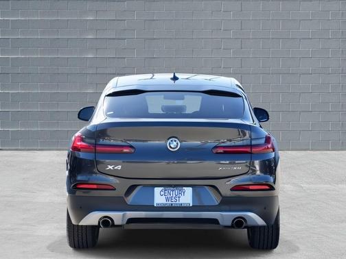 2021 BMW X4 xDrive30i