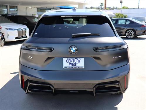 2026 BMW iX xDrive45
