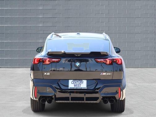 2025 BMW X2 M35i