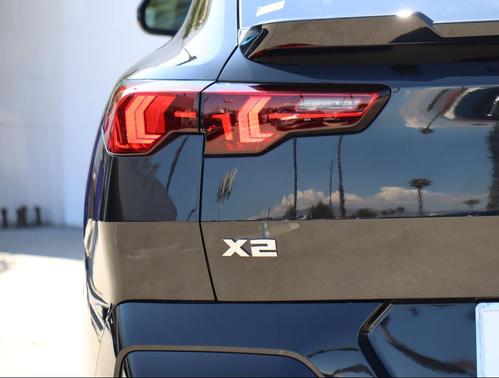 2025 BMW X2 M35i
