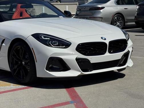 2025 BMW Z4 sDrive30i