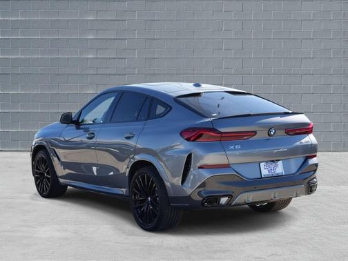 2026 BMW X6 xDrive40i