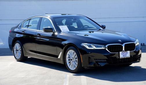 2023 BMW 530 i