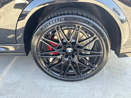 Black Sapphire Metallic 2027 BMW X6 M Competition